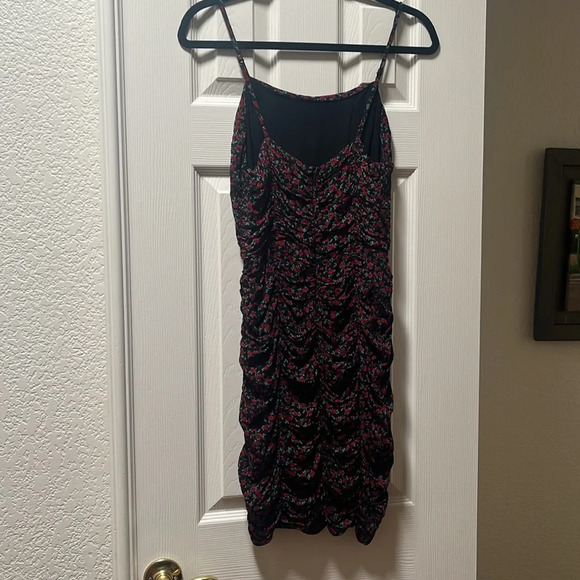 REFORMATION Floral Rose Print Ruched Mini Dress - Picture 5 of 10